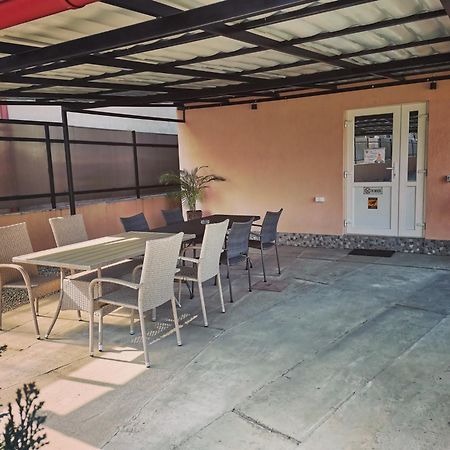 Casuta Cu Tei Villa Oradea Habitación foto