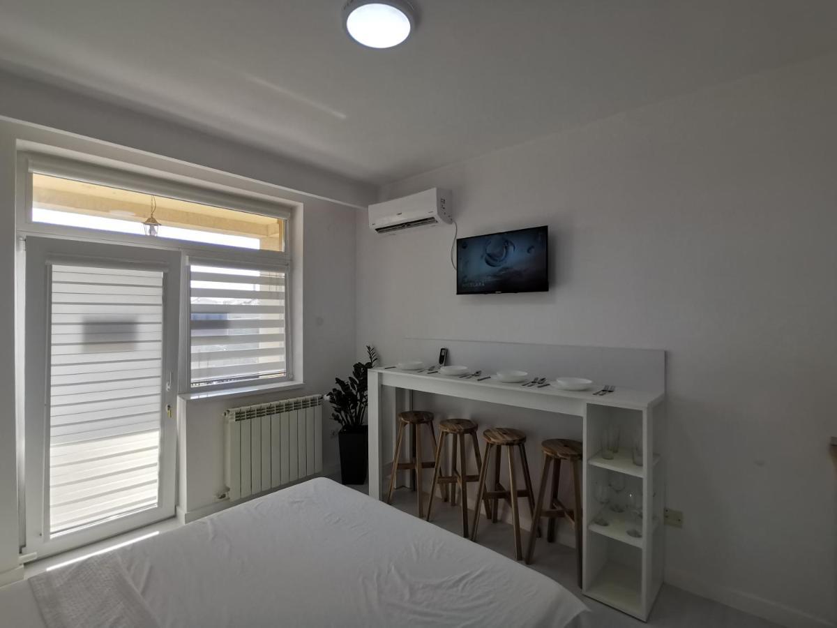Casuta Cu Tei Villa Oradea Exterior foto